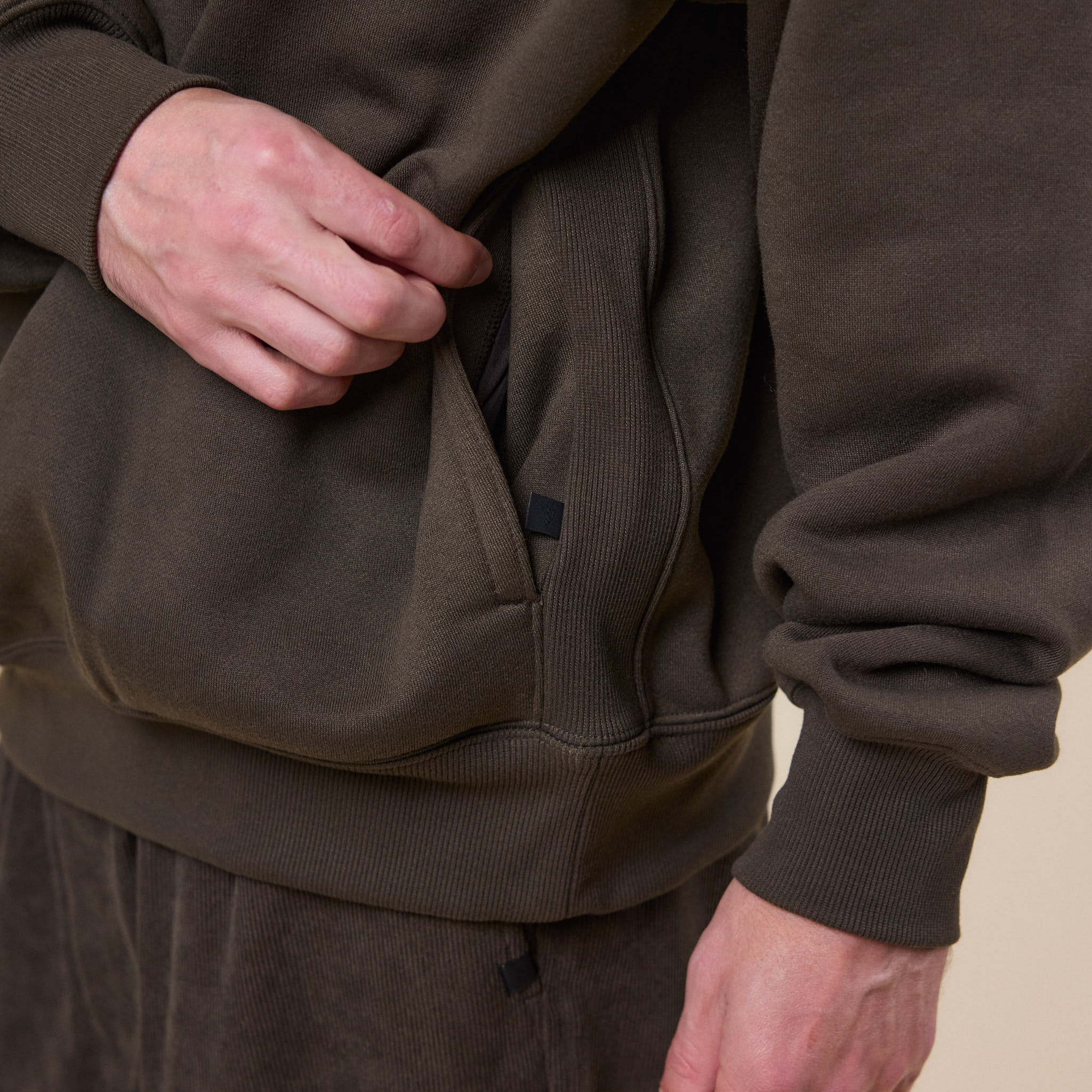 DAIWA Pier 39 - Tech Sweat Snap Pullover - Brown Khaki - Image 4
