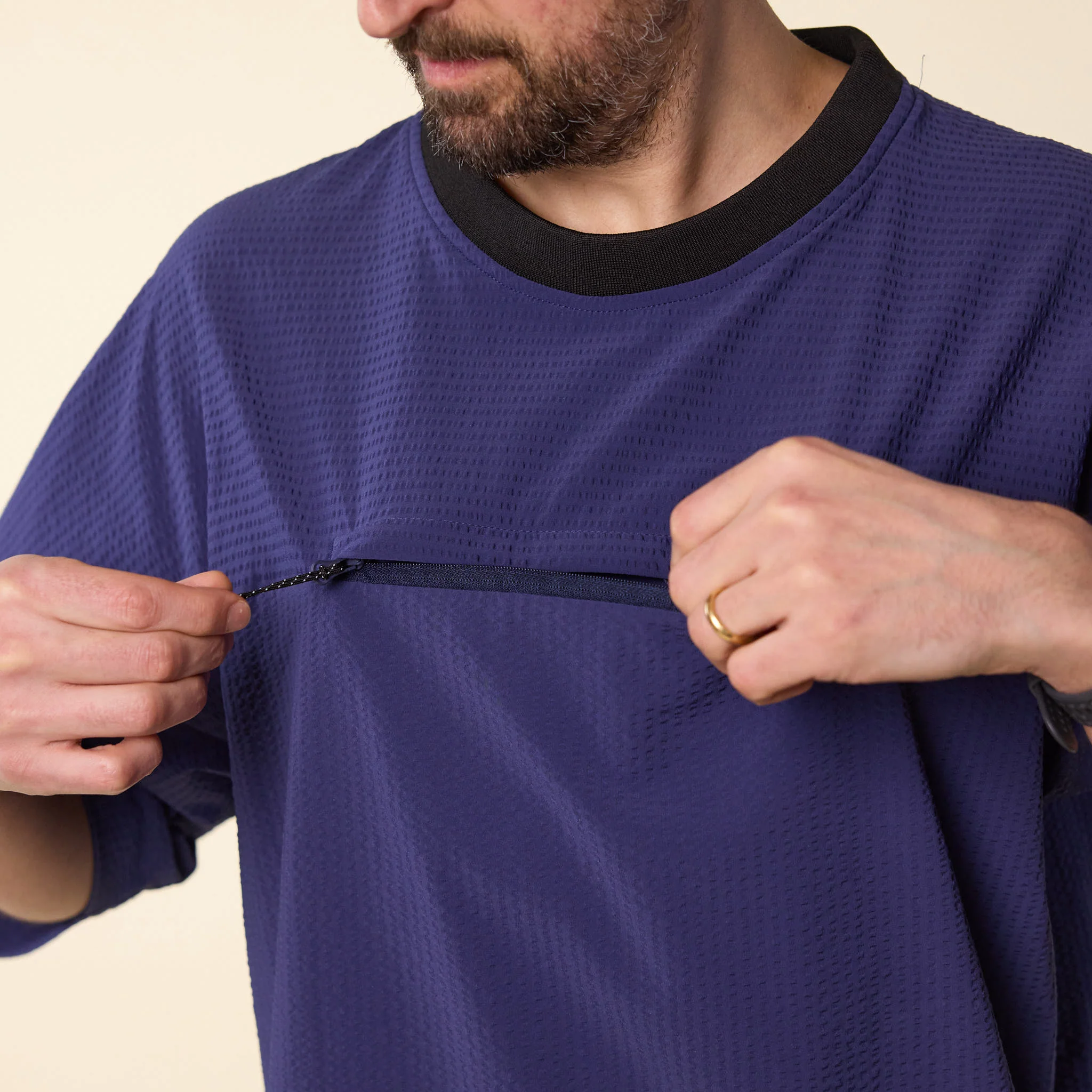 Helly Hansen Archive HH-118389225 - Arc Woven T-Shirt - Blackcurrant - Image 3