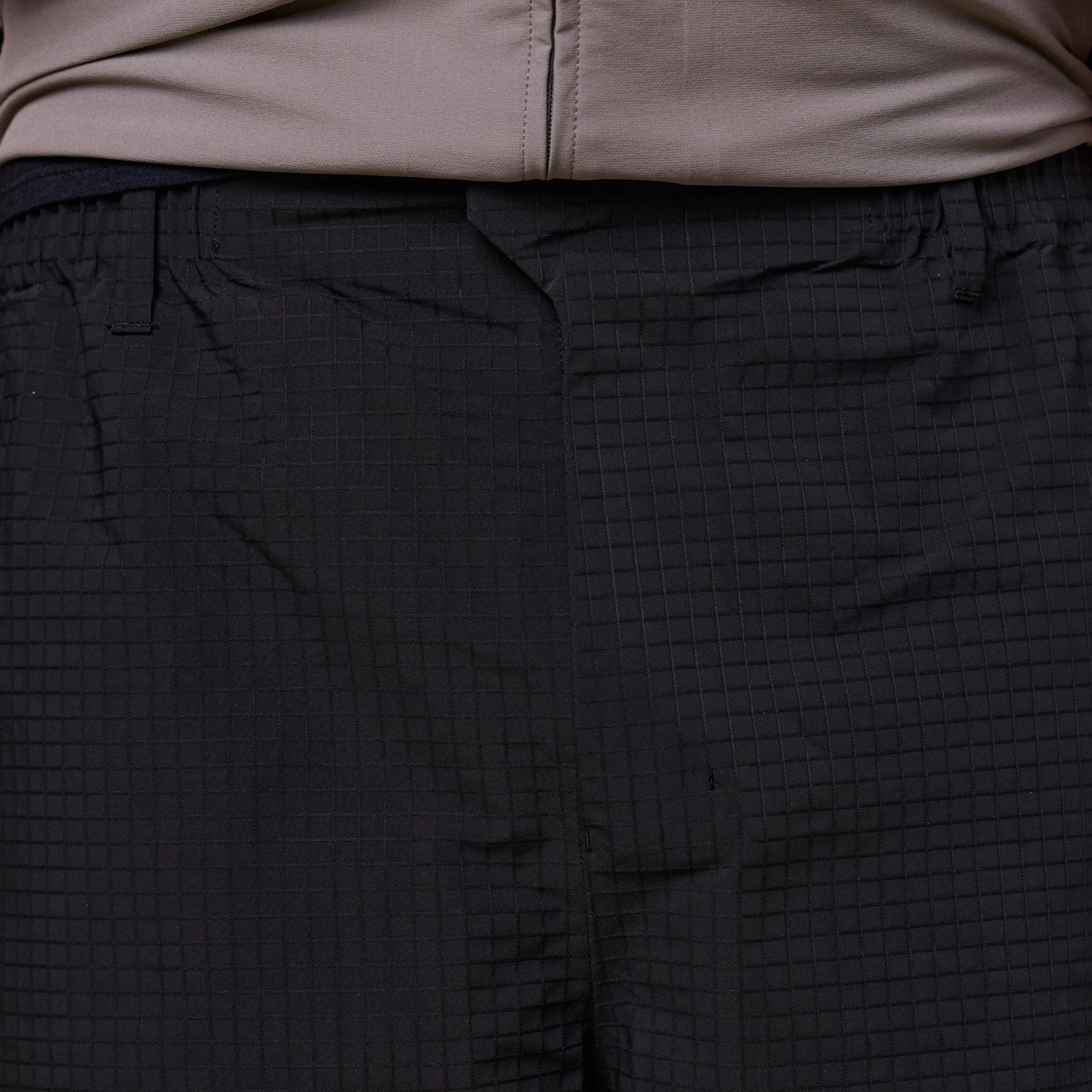 Hiking Patrol - Waypoint Rip-Stop Shorts - Charcoal Black - Image 4