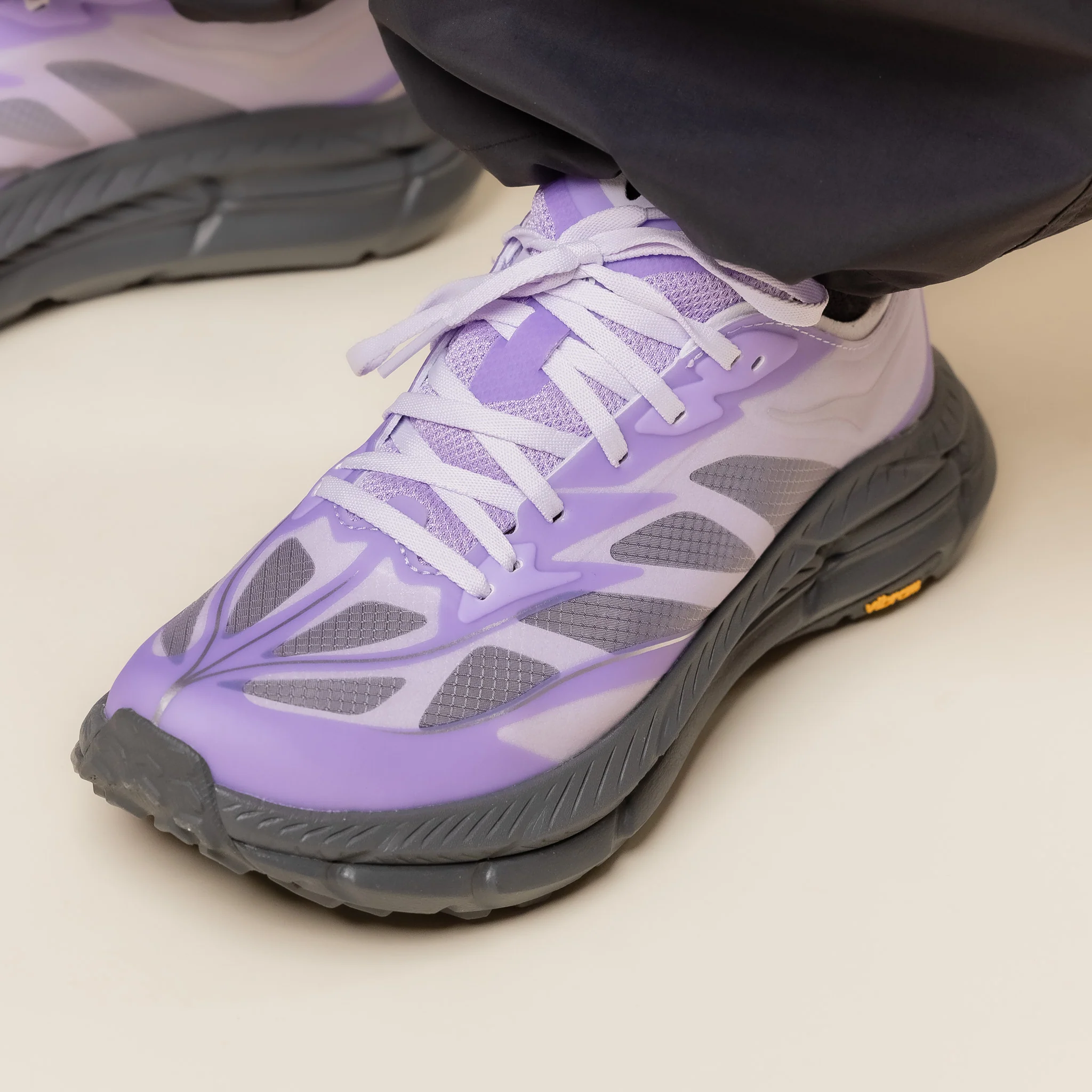 HOKA - Mafate Speed 4 Lite - Starlight Glow / Aster Flower - Image 5