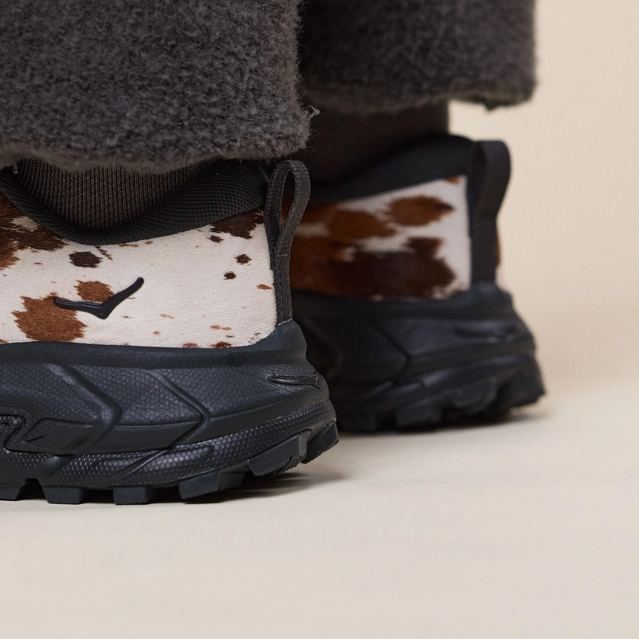 HOKA - Tor Summit + Hiking Shoe - Pirate Black / Pirate Black - Image 4