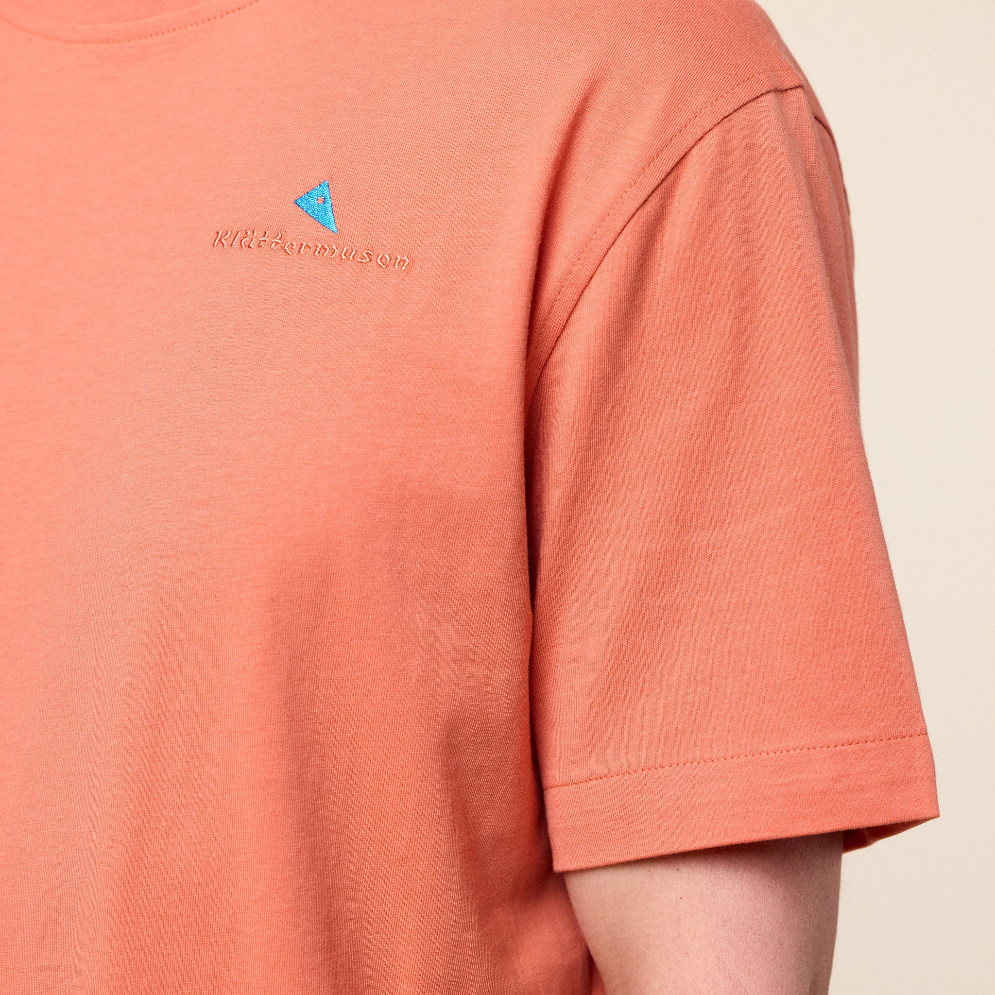 Klättermusen - Root Logo Short Sleeve T-Shirt - Cloud Berry - Image 4