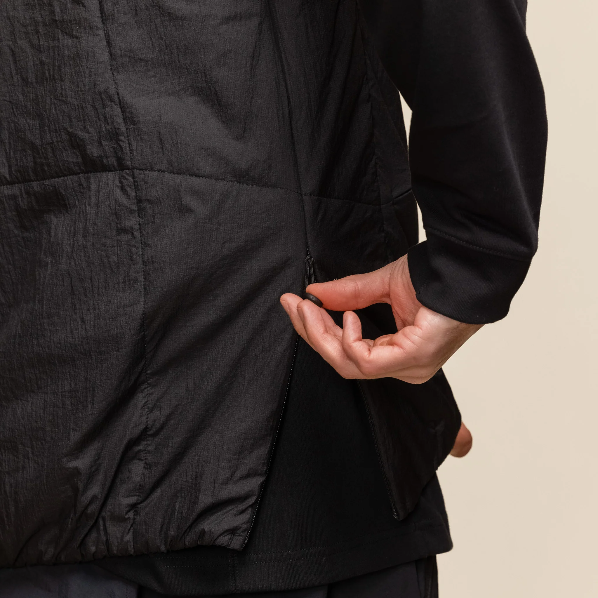 Norbit by Hiroshi Nozawa - Insulation Inner Bush Vest - Black - Image 7