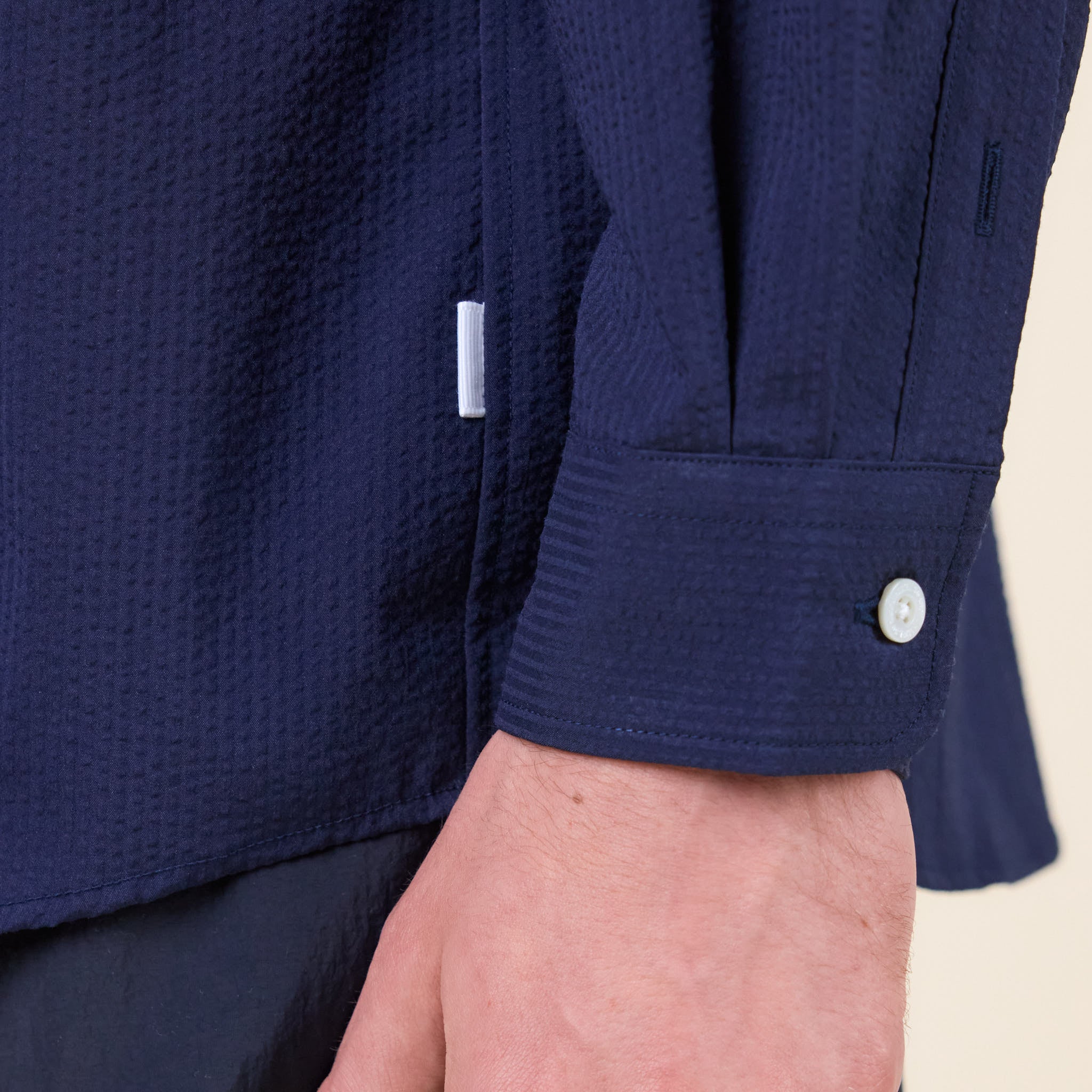 SO SHOP & HOSTEL NAKAMEGURO - Round Collar Seersucker Shirt - Navy Blue - Image 4